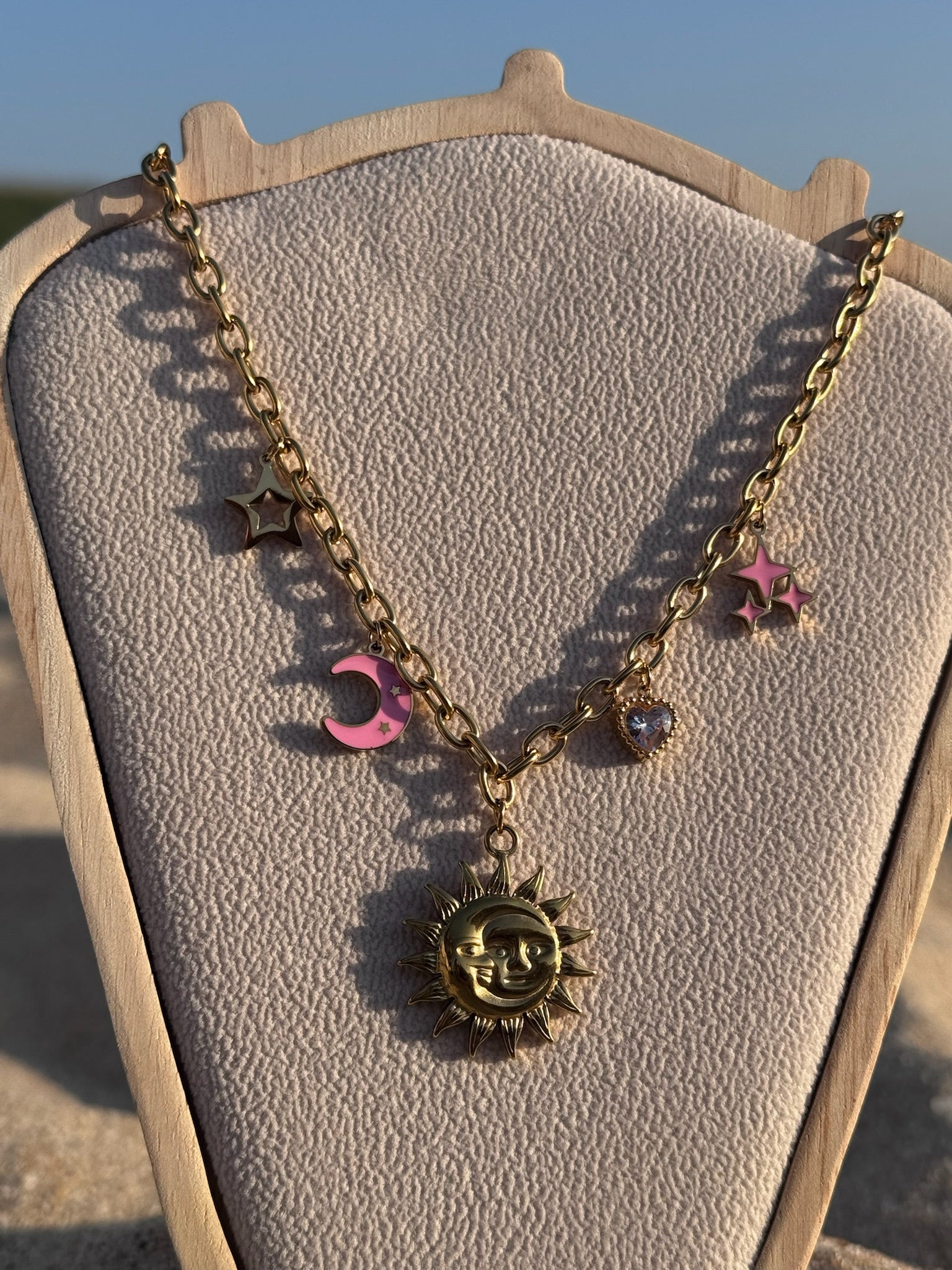 Colar Sol D'OURO CHECK