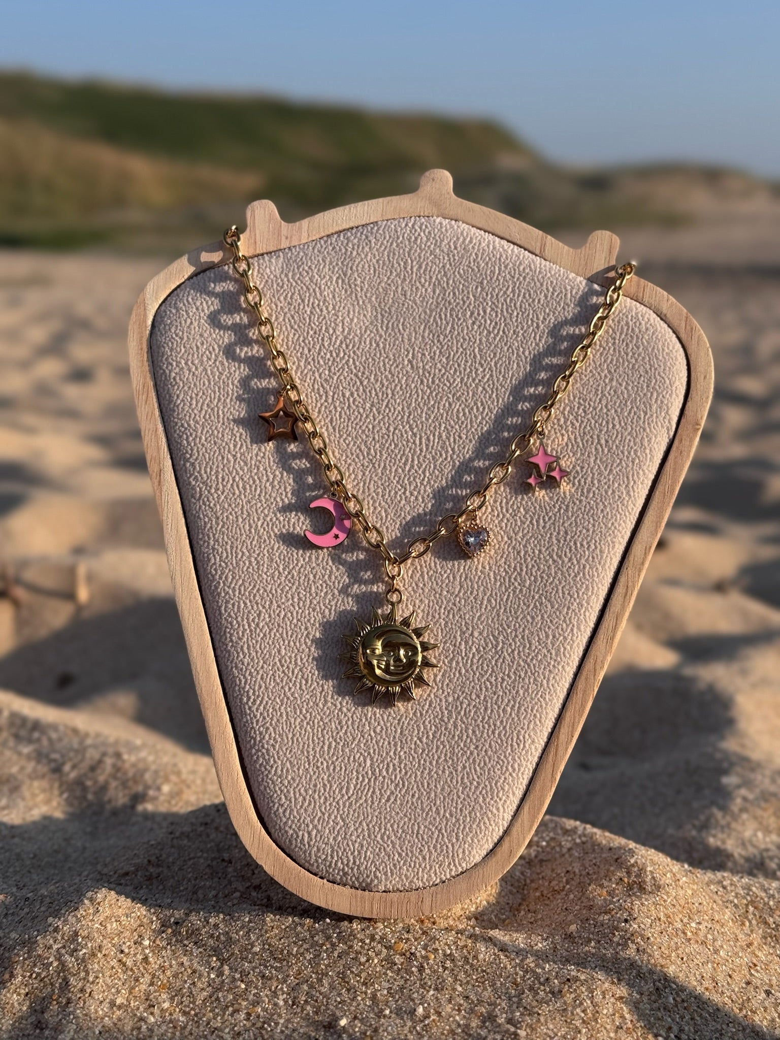 Colar Sol D'OURO CHECK