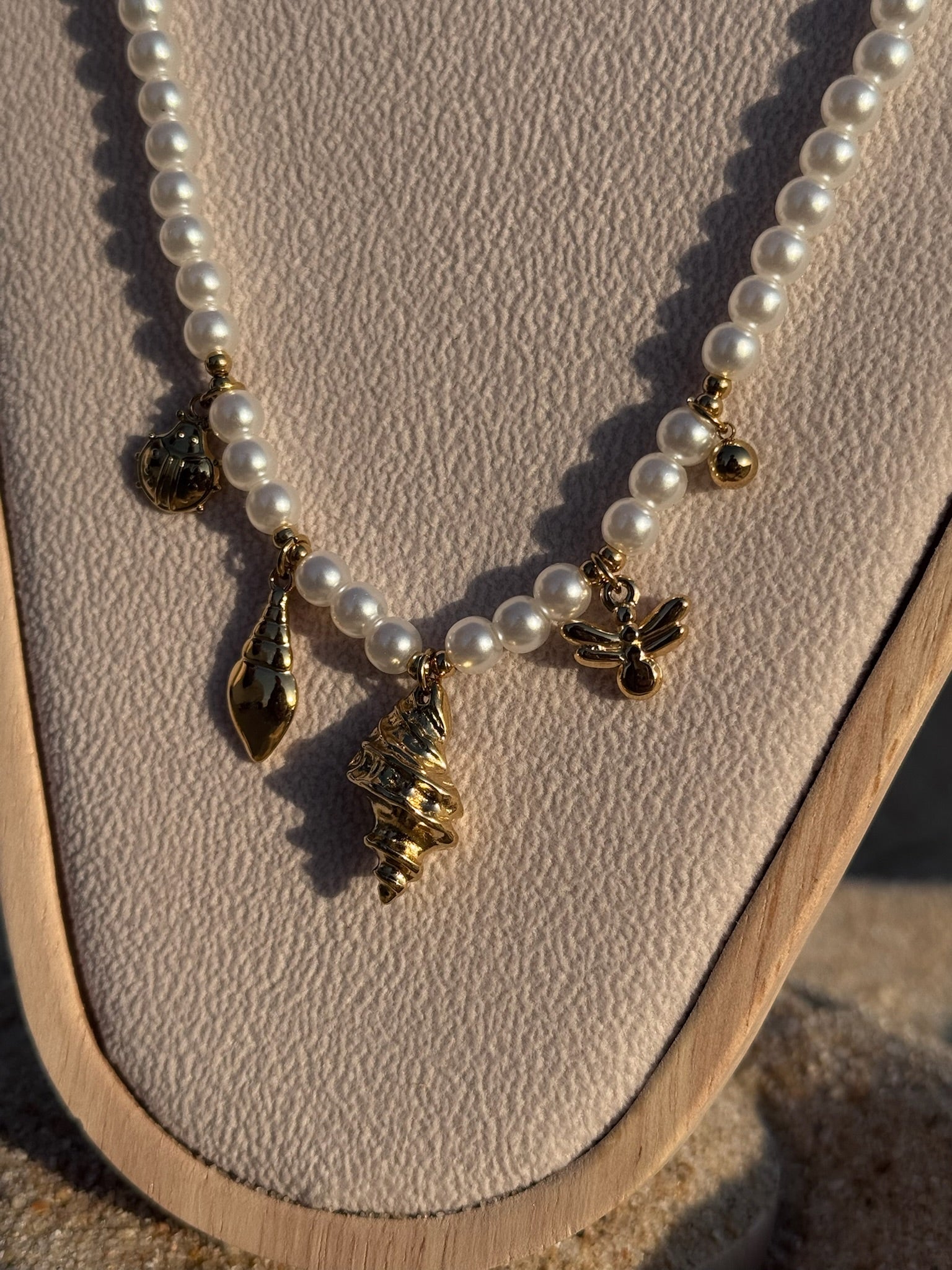 Colar Mar de Perolas CHECK