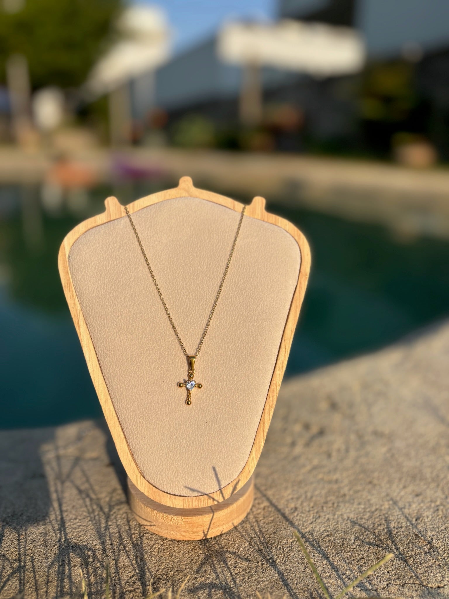 Colar Cruz c/Coracao P