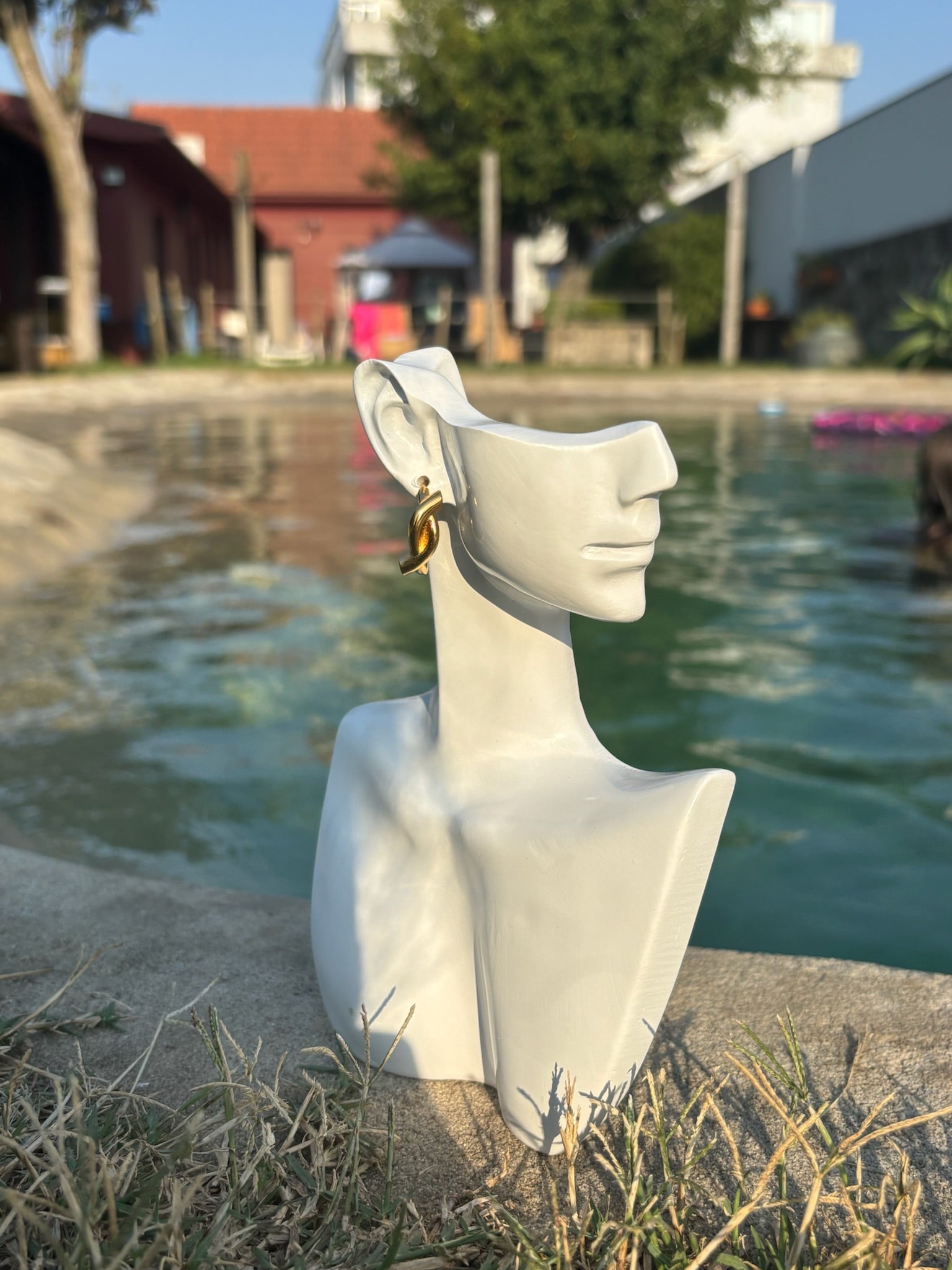 Brincos Tranca Dourados CHECK