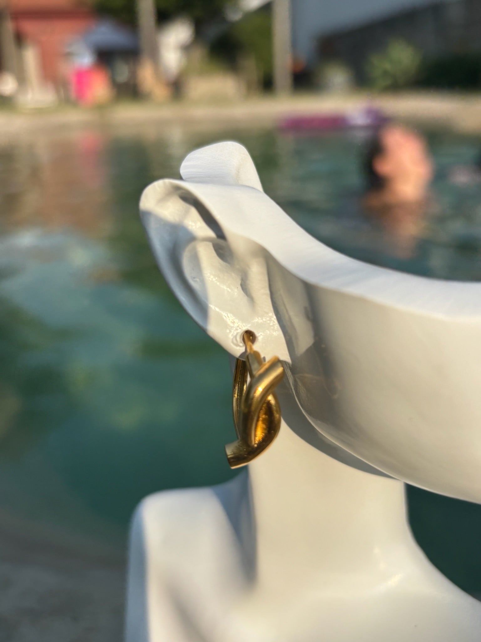 Brincos Tranca Dourados CHECK