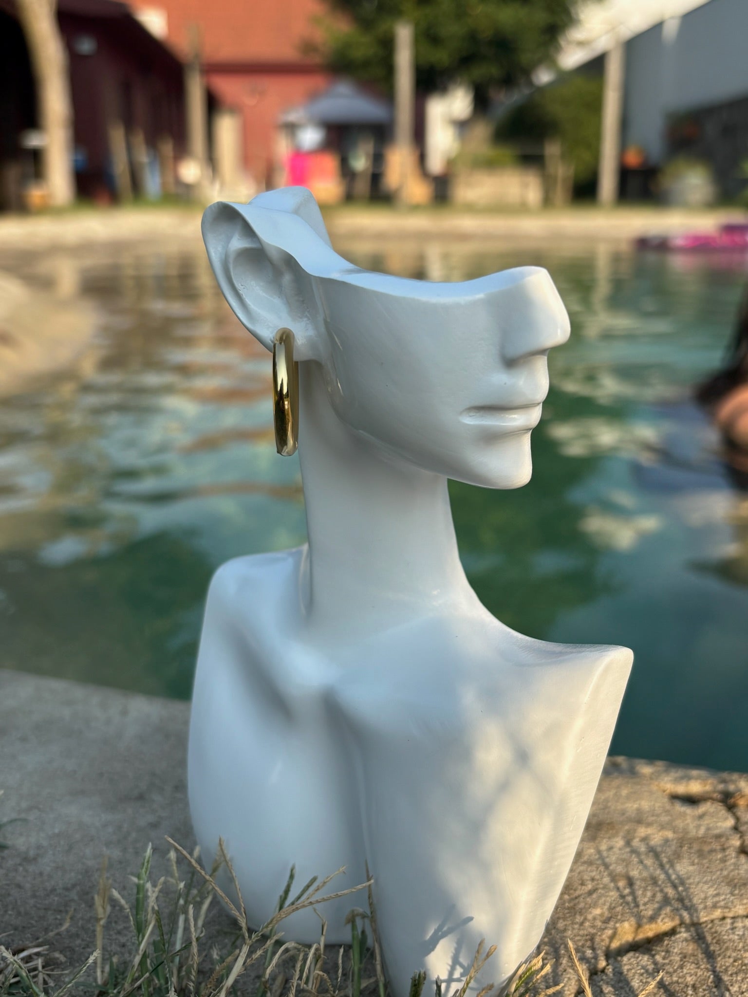 Brincos Simple Dourados CHECK