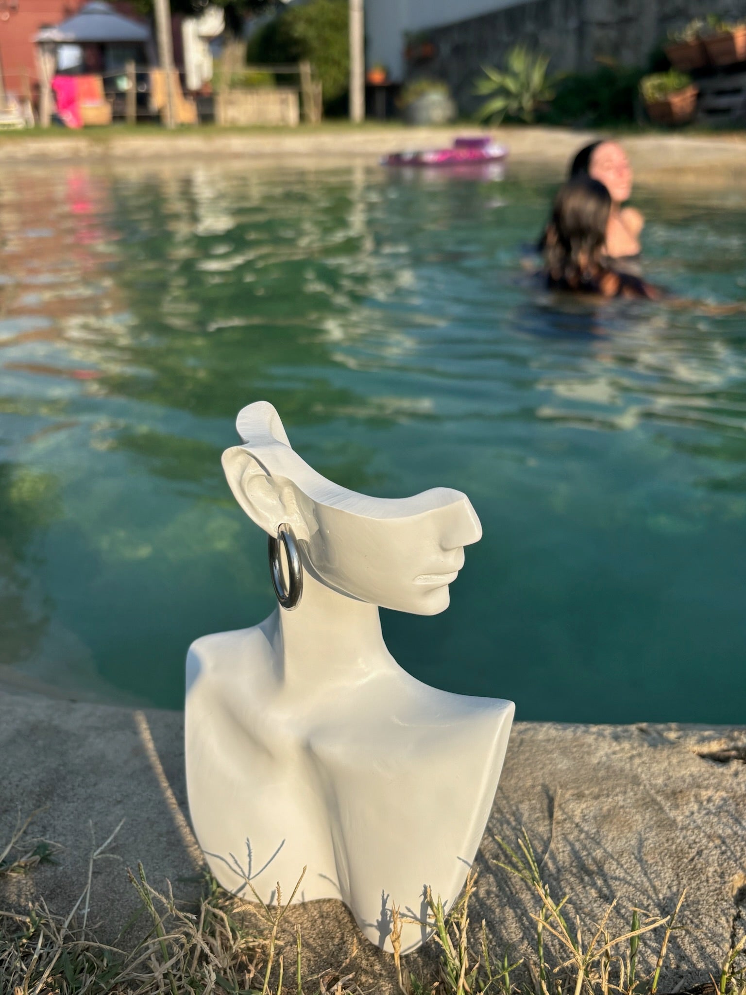 Brincos Simple Prateado CHECK