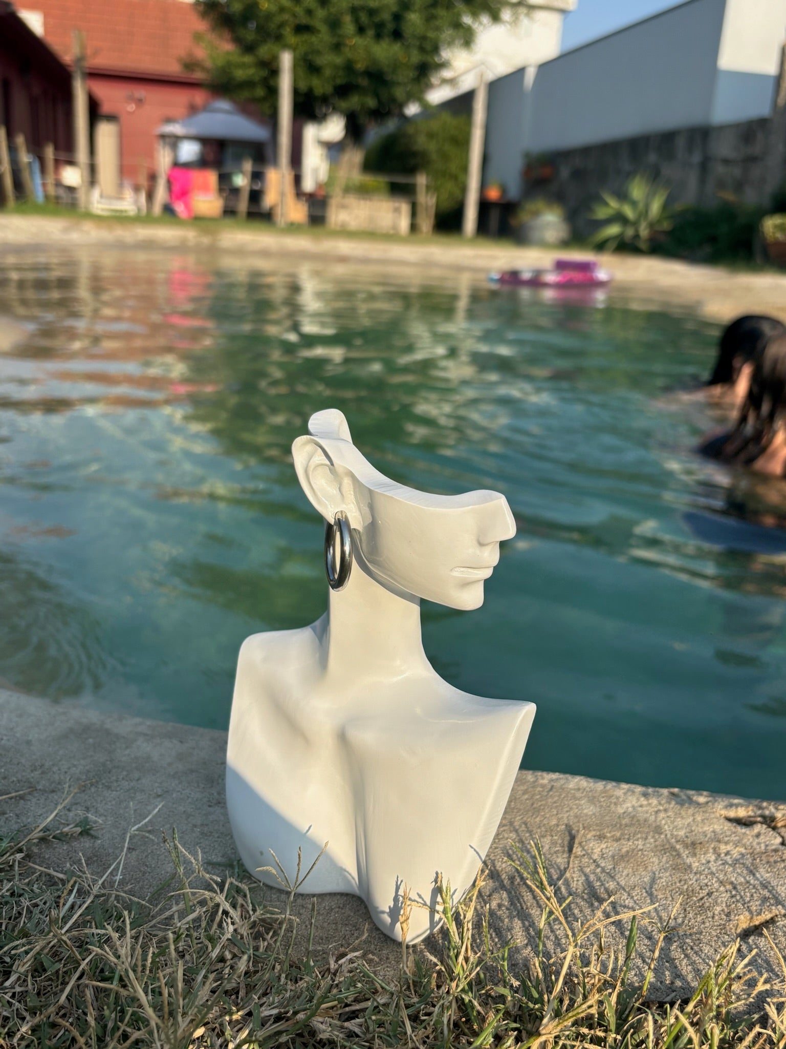 Brincos Simple Prateado CHECK