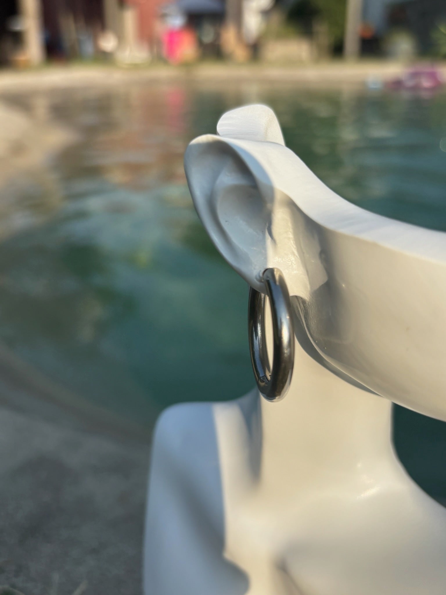 Brincos Simple Prateado CHECK