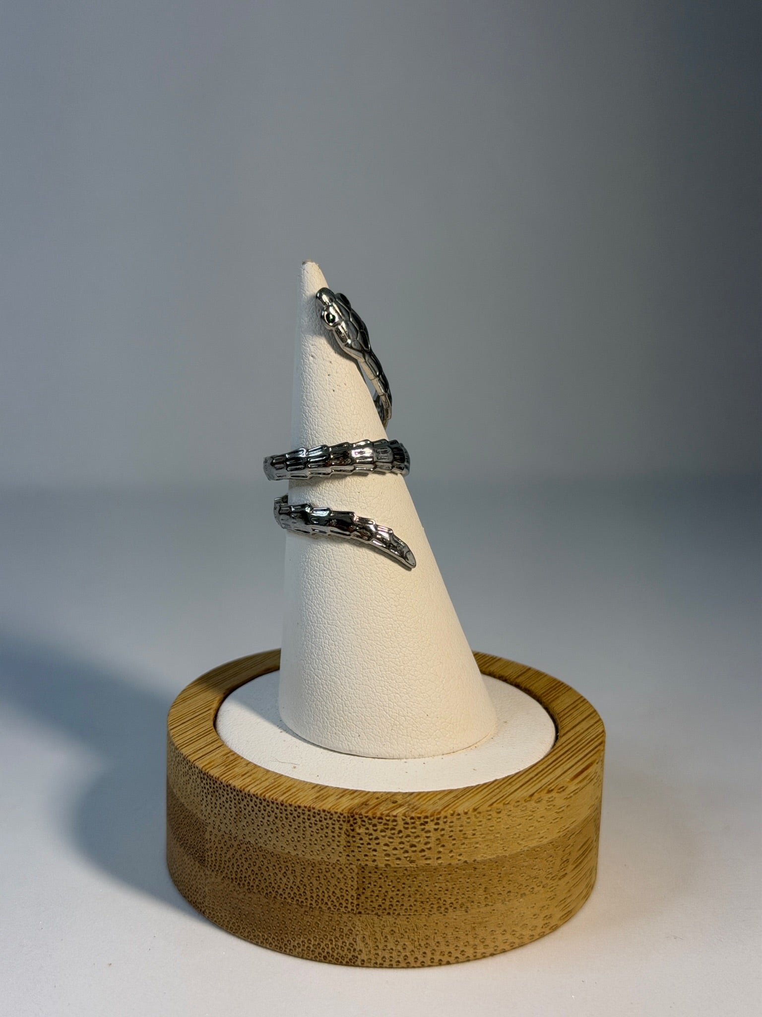 Anel cobra Zaia Jewelry