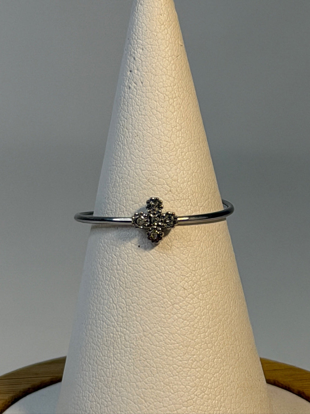 Anel Sentidos Prateado Zaia Jewelry