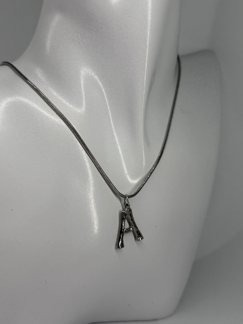 Colar letra A Zaia Jewelry