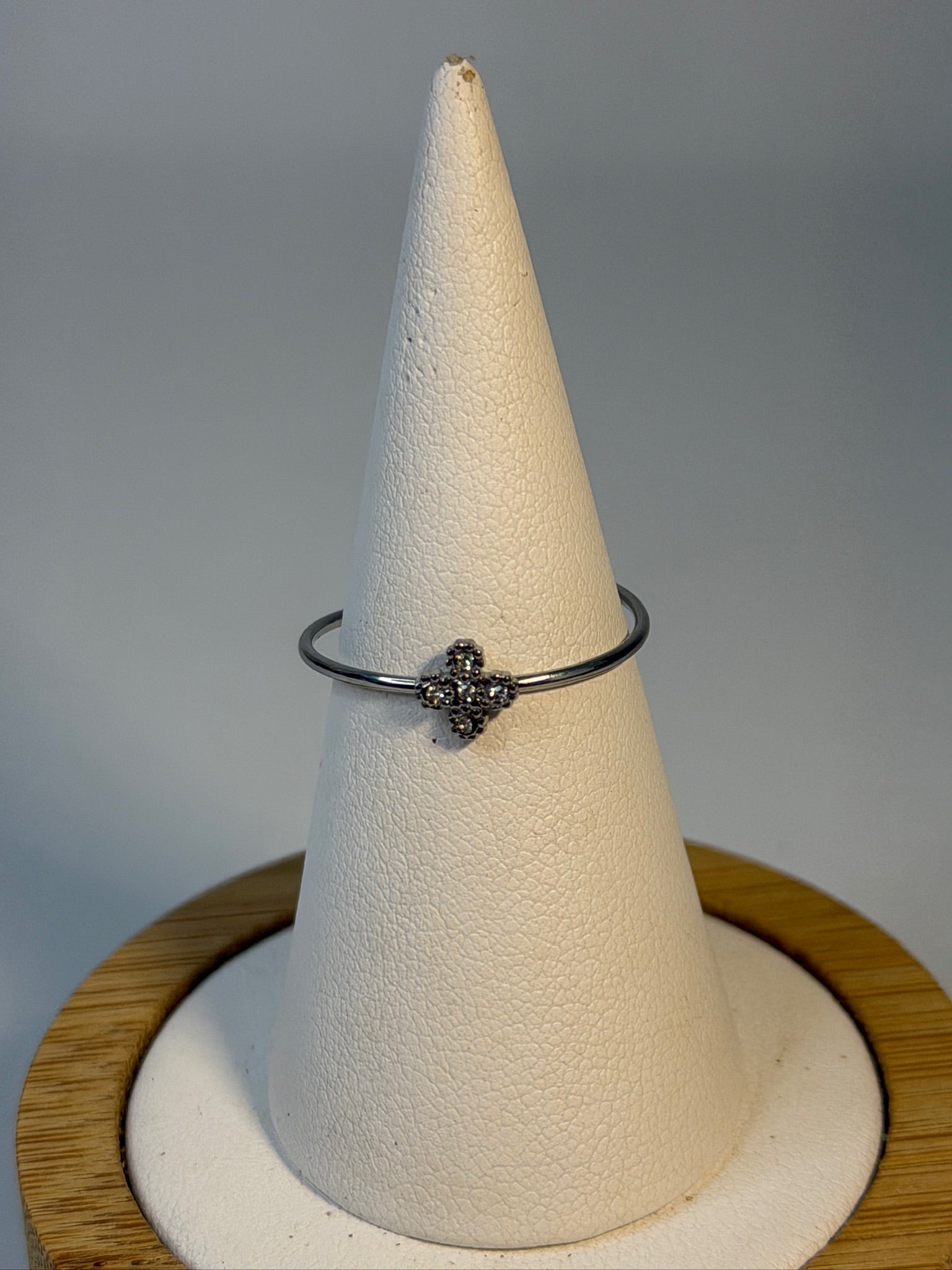 Anel Sentidos Prateado Zaia Jewelry
