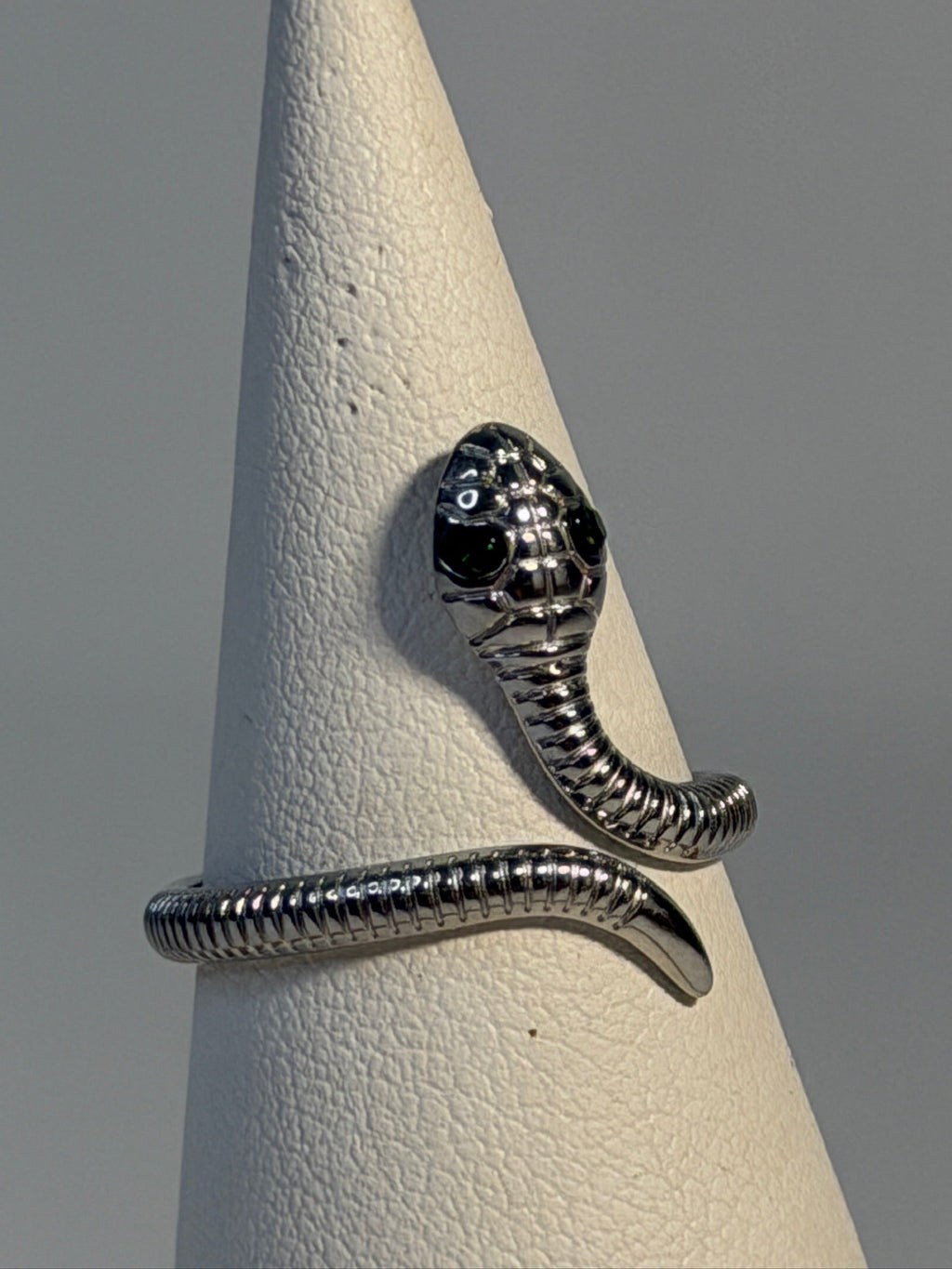 Anel Serpente ZAIA