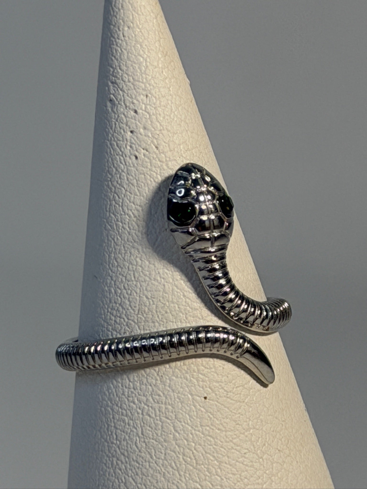 Anel Serpente ZAIA