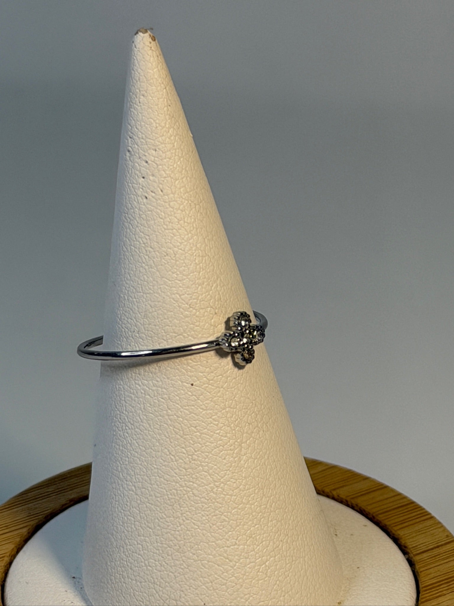 Anel Sentidos Prateado Zaia Jewelry