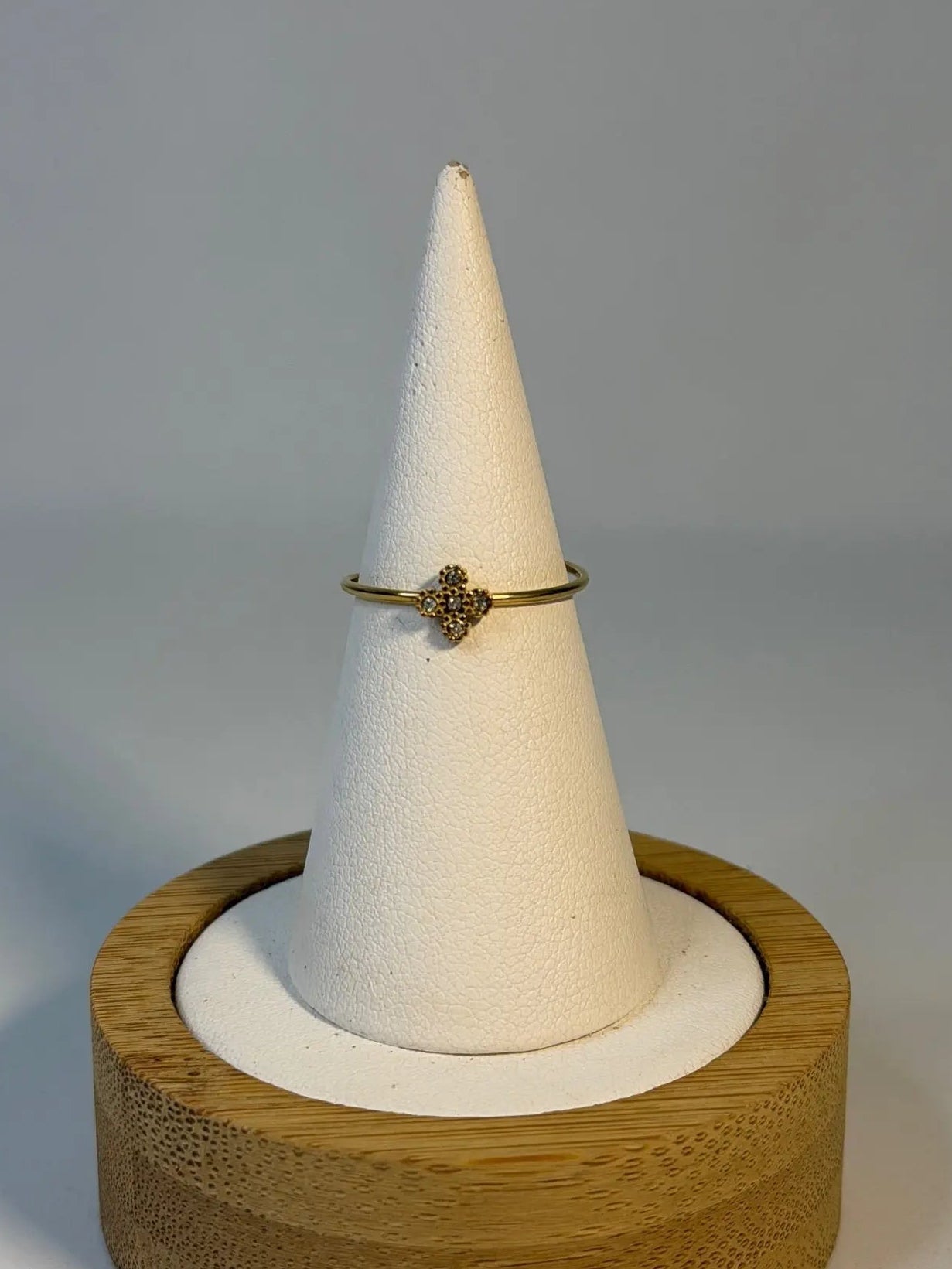 Anel Sentidos Dourado Zaia Jewelry