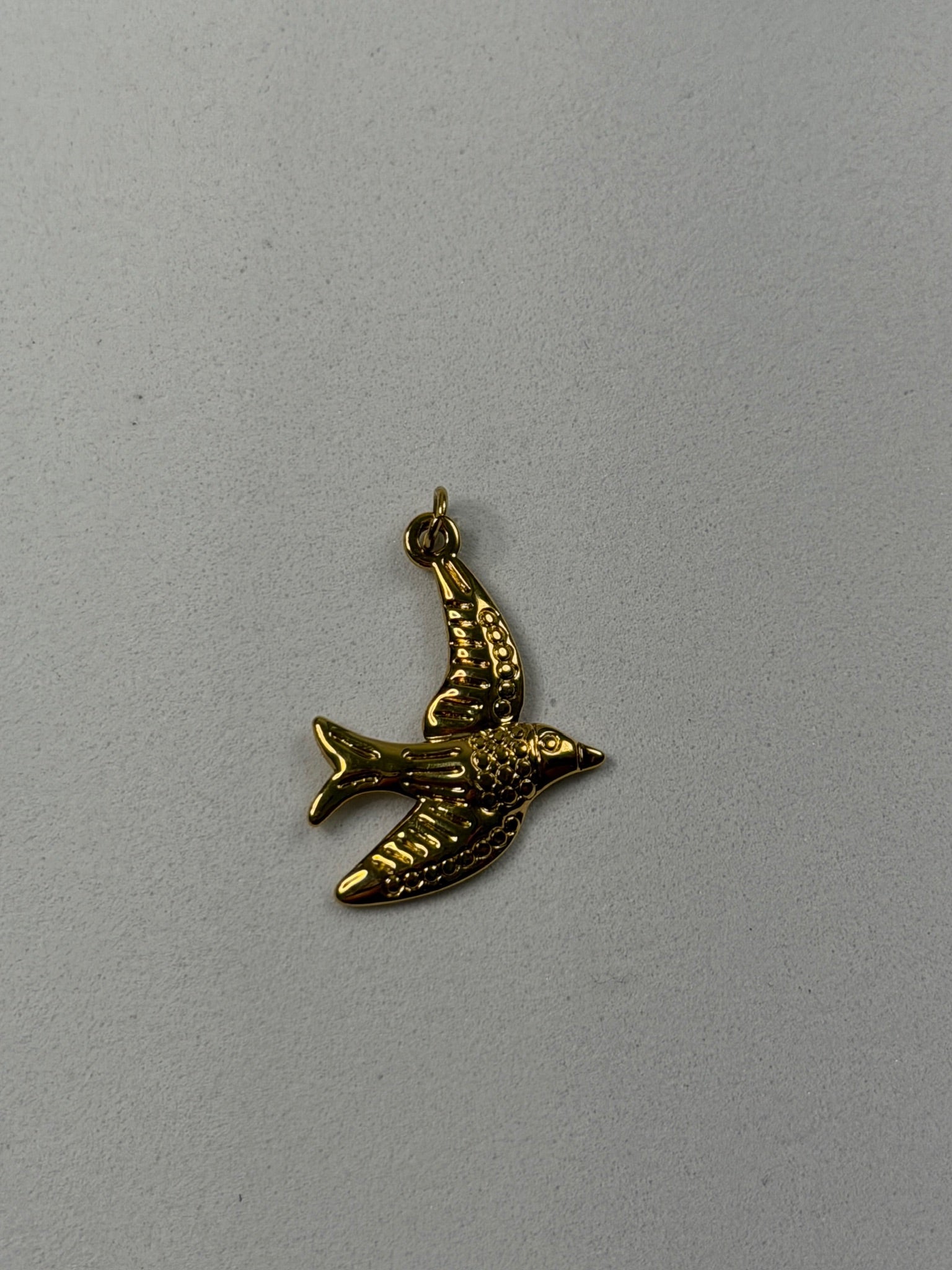 P0	10 Zaia Jewelry