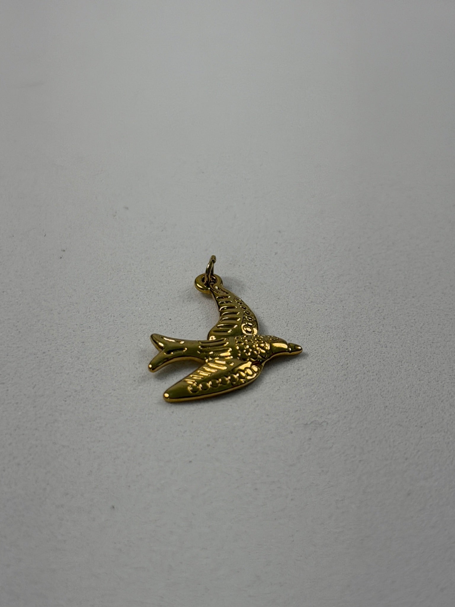 P0	10 Zaia Jewelry