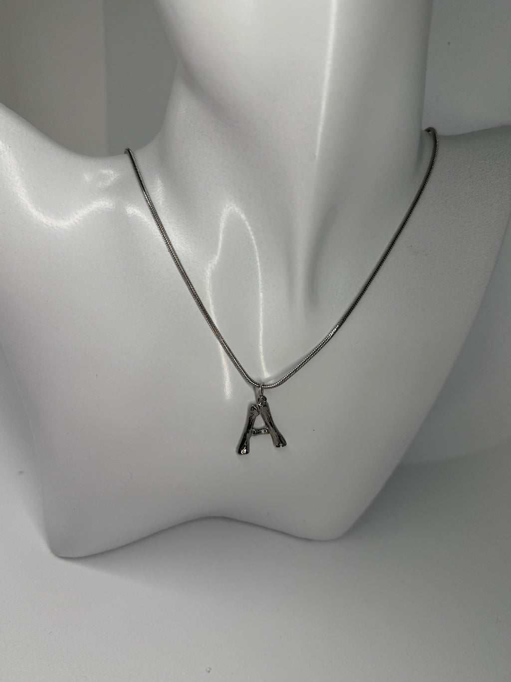 Colar letra A Zaia Jewelry