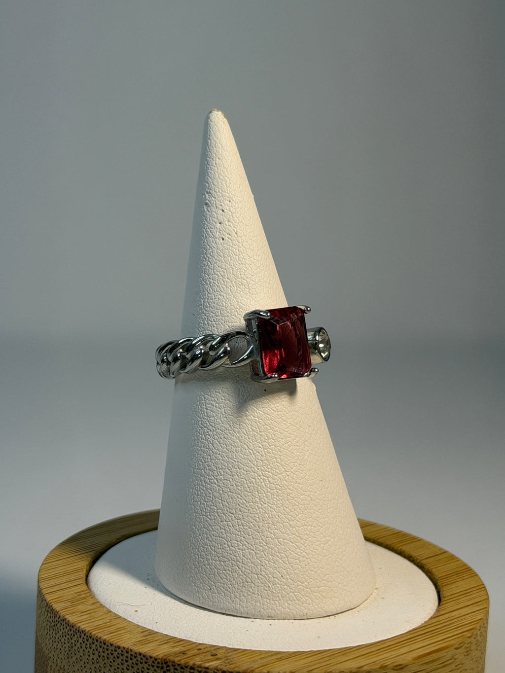 Anel Pedra em Vermelho Zaia Jewelry