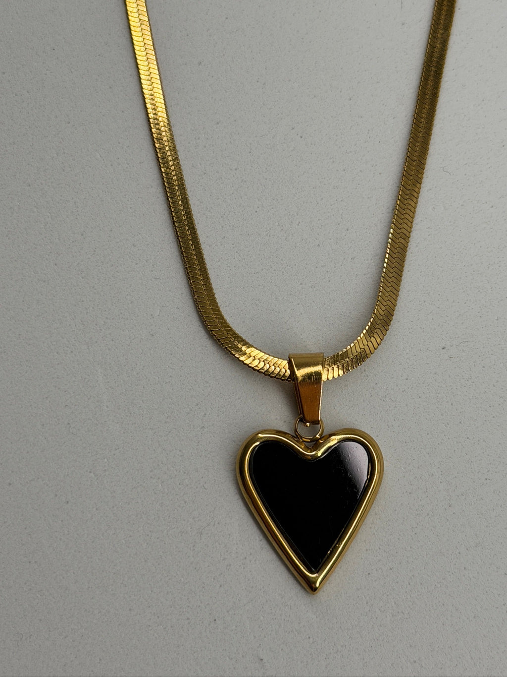 Colar Coração Preto Zaia Jewelry