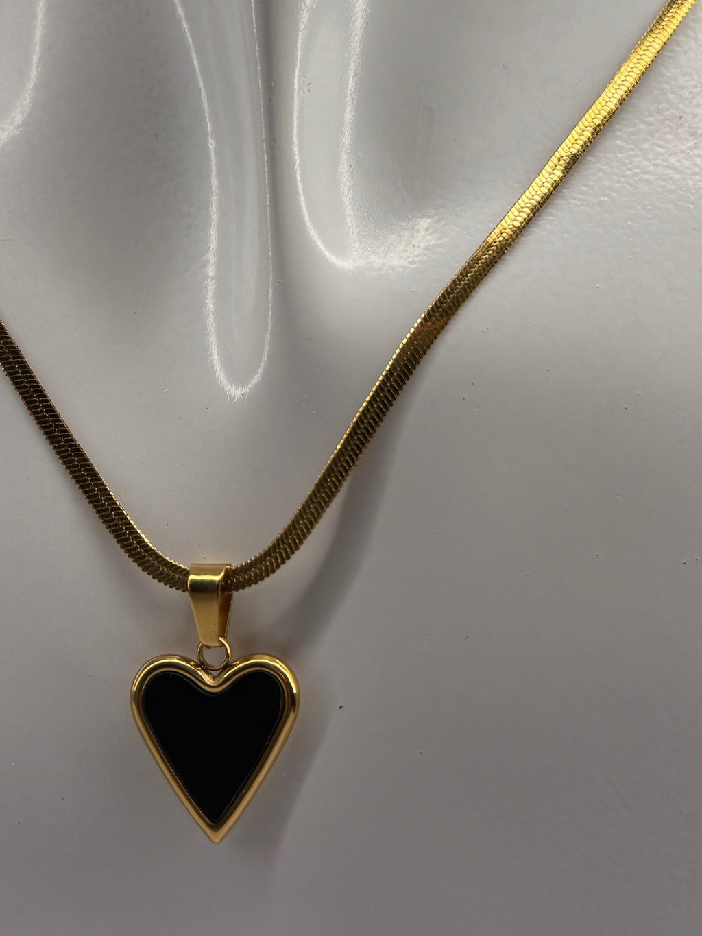 Colar Coração Preto Zaia Jewelry