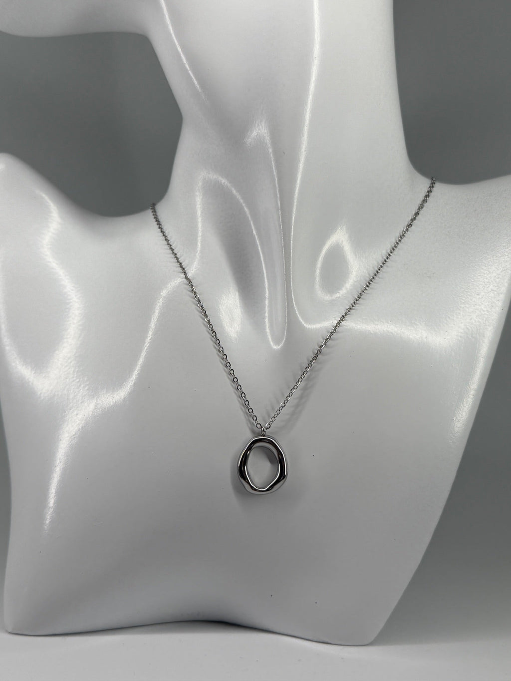 Colar Circulo Zaia Jewelry