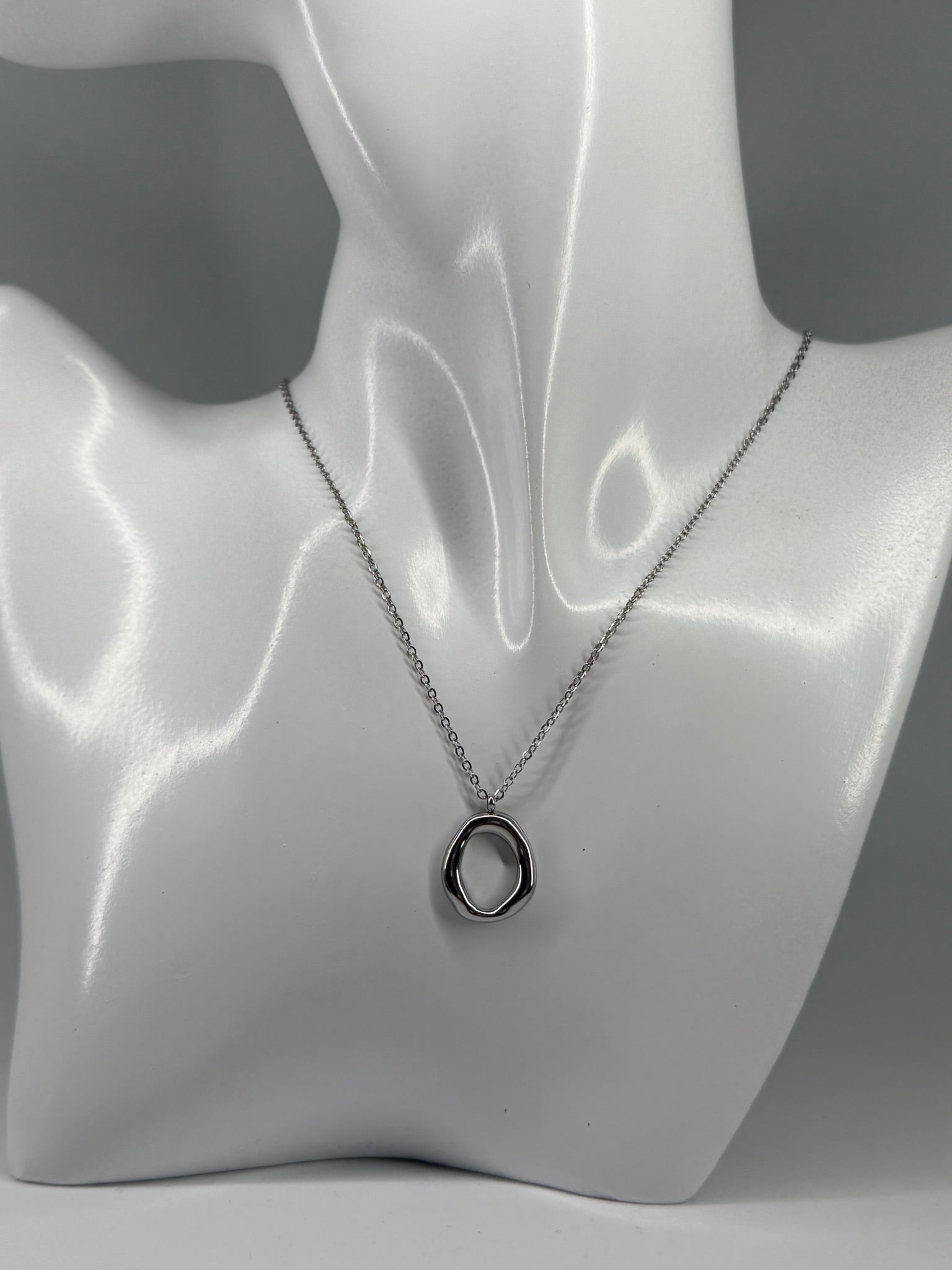 Colar Circulo Zaia Jewelry