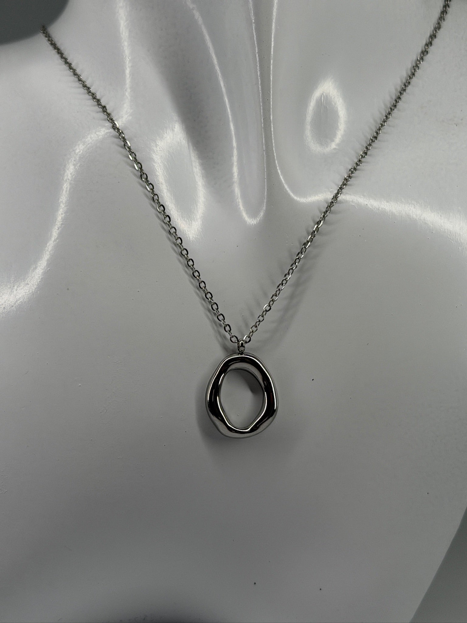 Colar Circulo Zaia Jewelry