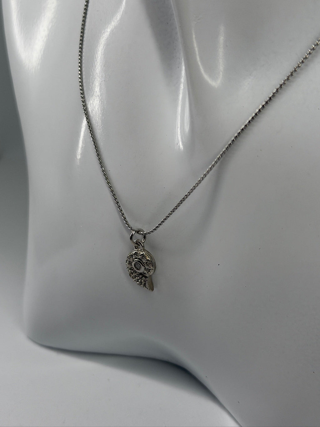 Colar Concha com Brilhos Zaia Jewelry