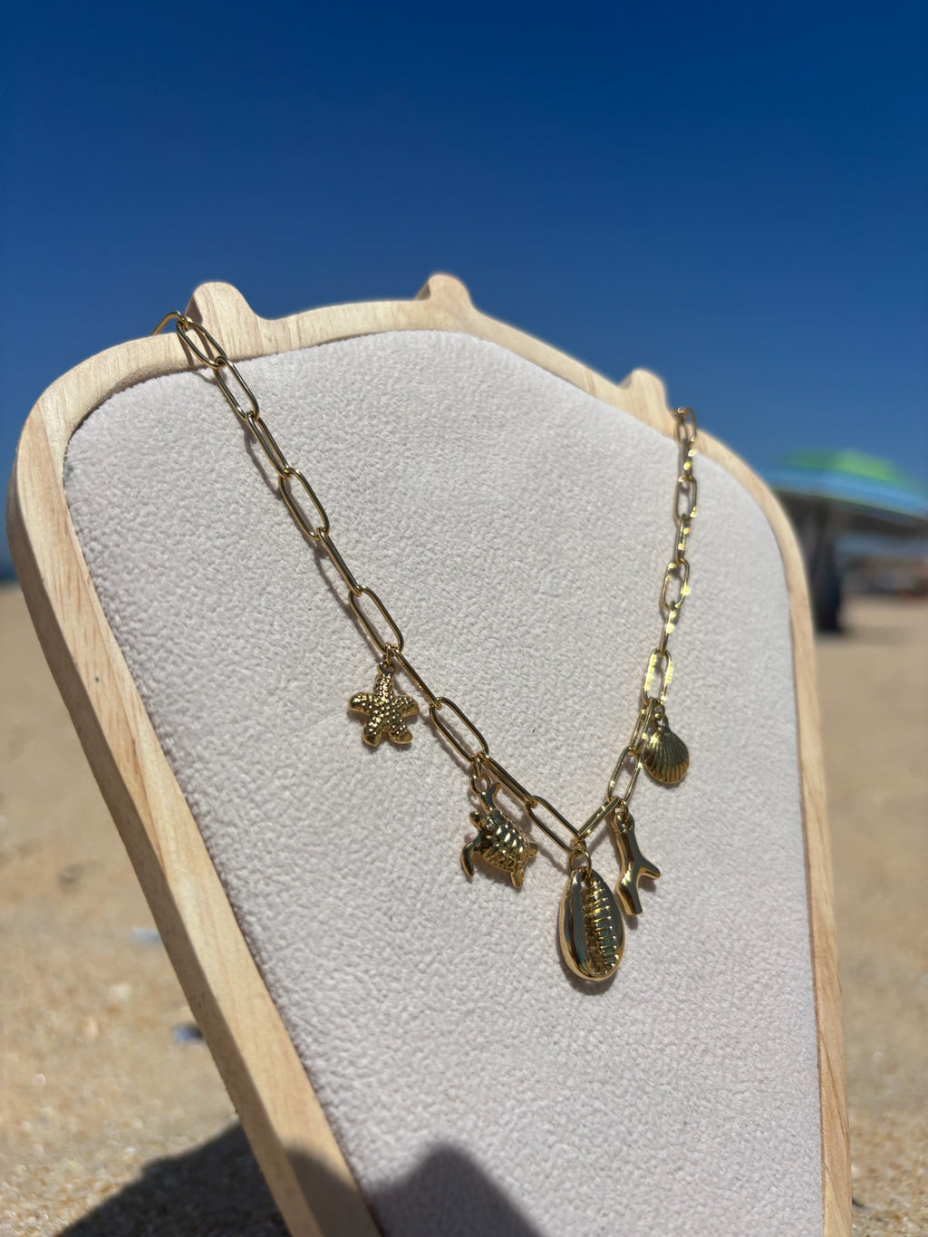 Colar Areia Dourada