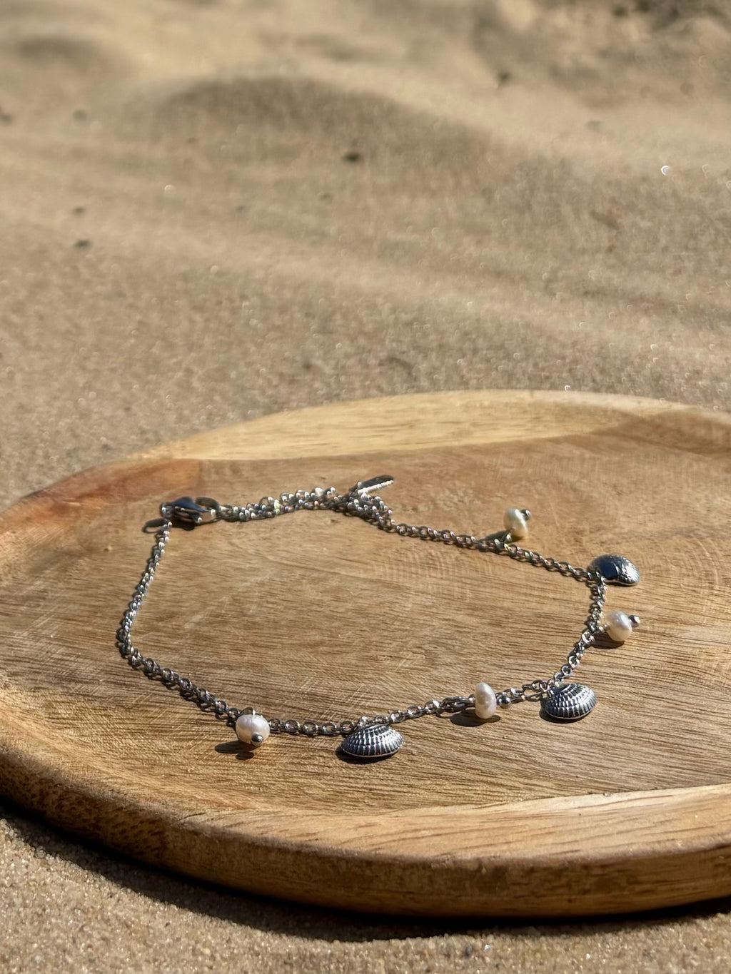 Pulseira de Pe concha prateada CHECK 1